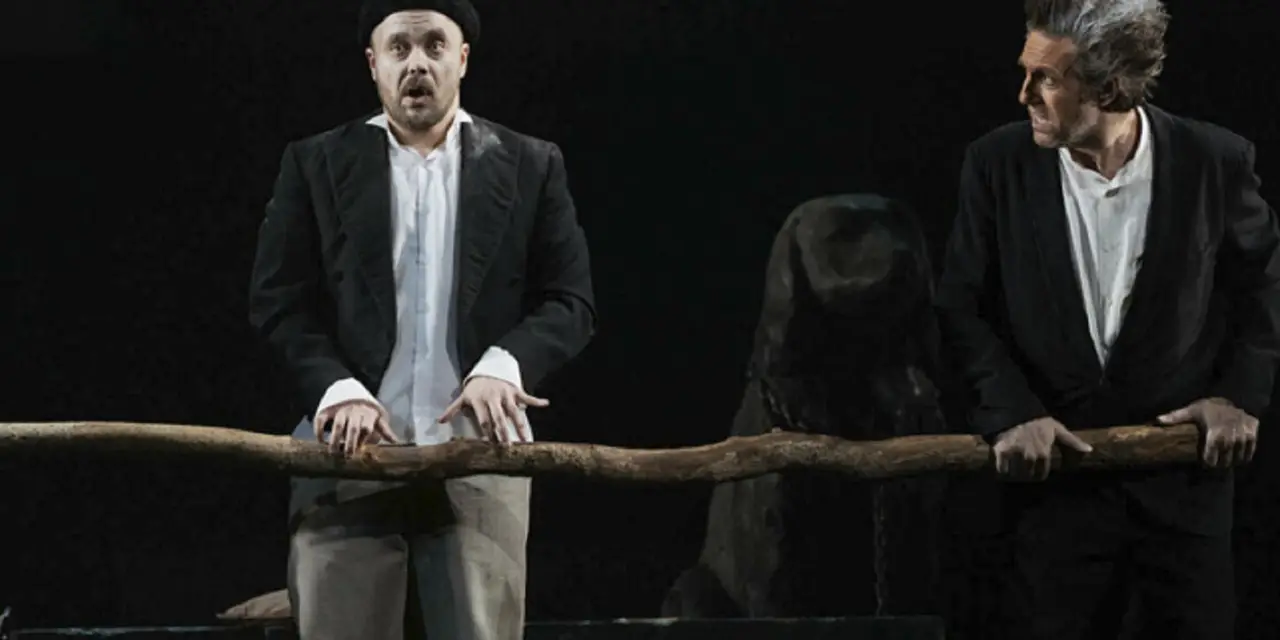 Ветер шумит в тополях